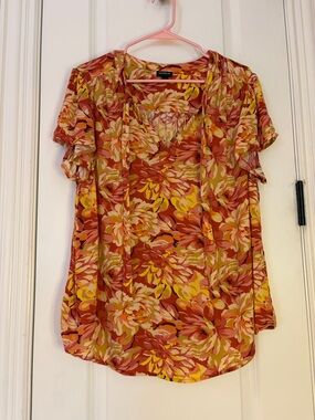 Torrid Esther Floral V Neck Tie-Front Peasant Blouse Flutter Sleeve Size 1X